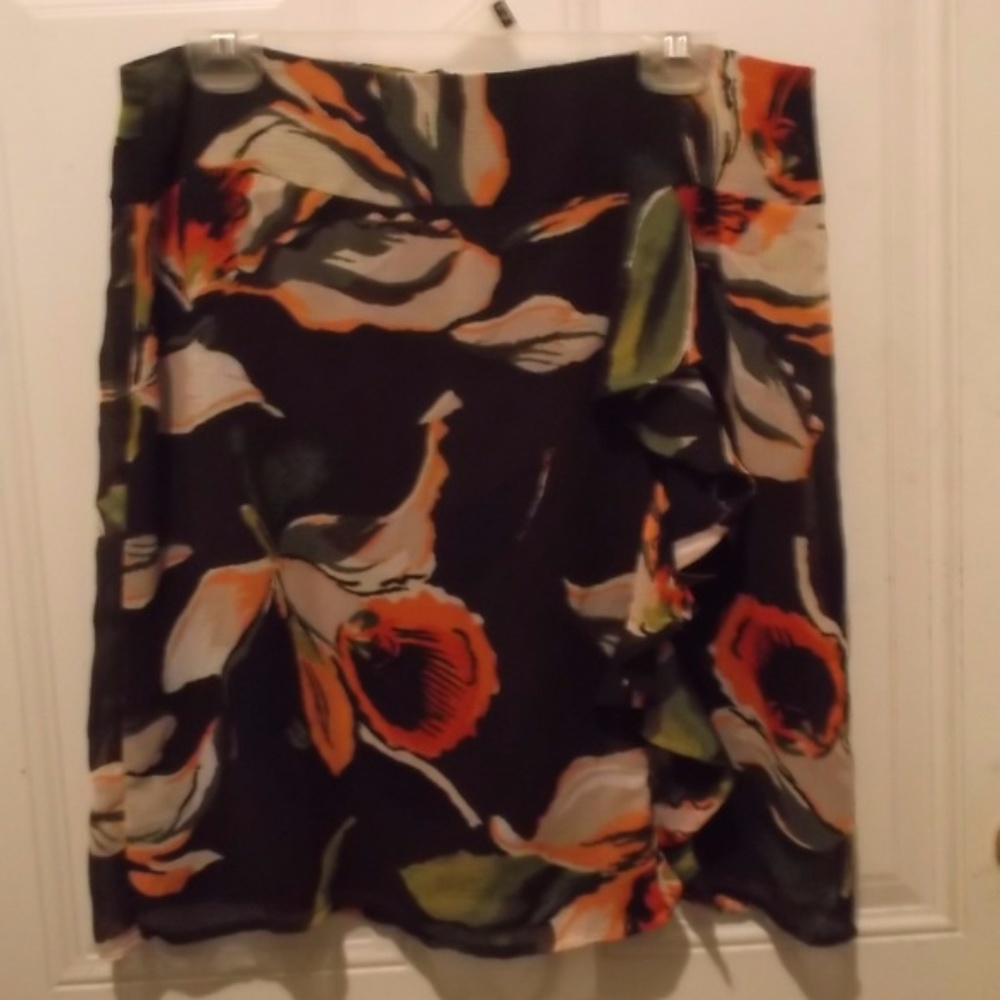Brown print skirt * feels like rayon